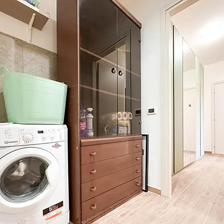 Skyline - View On Ghirlandina アパート *