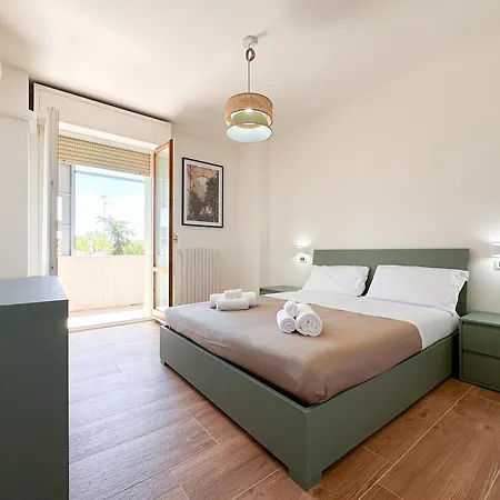 Apartment Skyline - View On Ghirlandina Modena