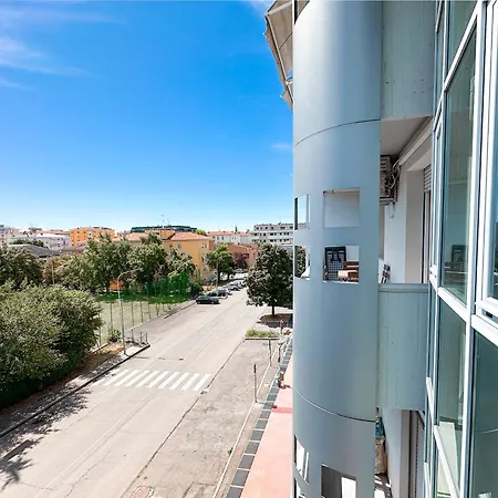 Skyline - View On Ghirlandina Apartman